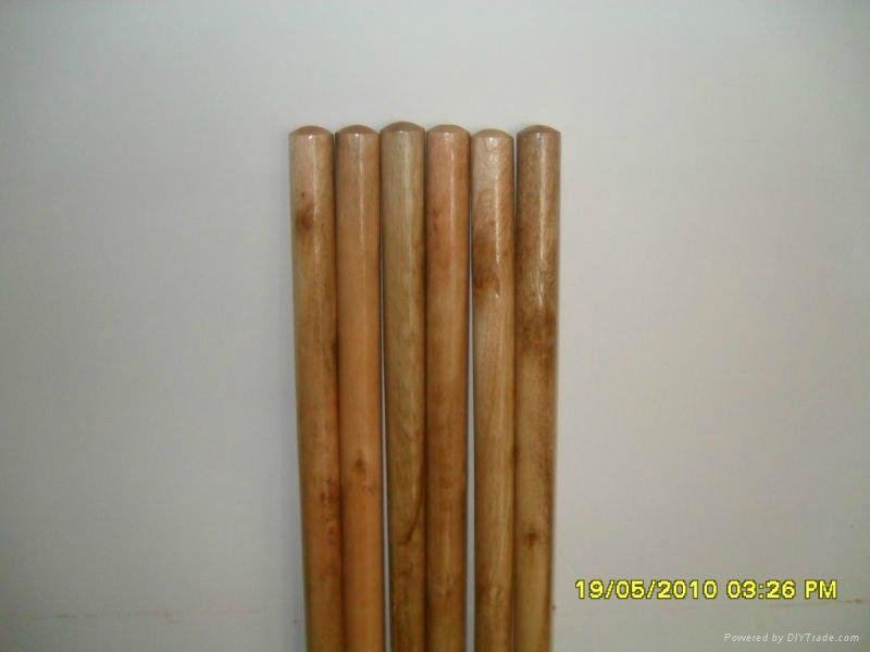 Varnished Wooden Mop / Broom Rods handle  3