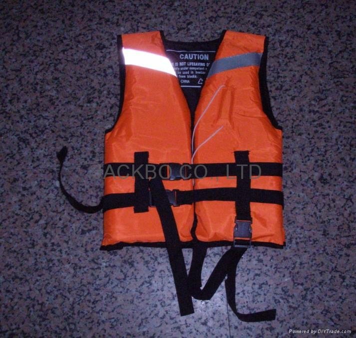 different size of swimming pool life jacket