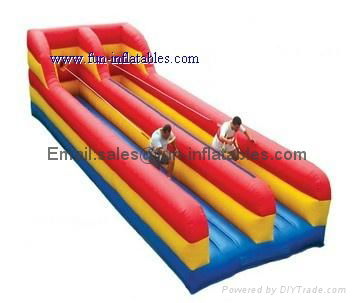 Excited inflatable bungee run various sizes