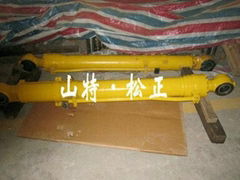 Komatsu PC220-6 boom cylinder