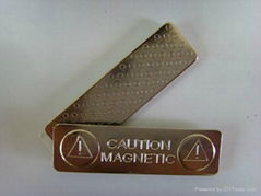 magnetic name tag 