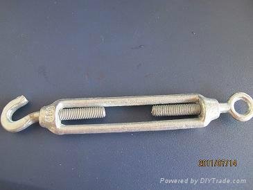 Commercial type malleable turnbuckle
