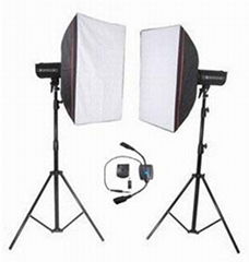 2 X 400W Studio Flash Strobes Bowens Mount + Softbox + Stands + Remote Trigger