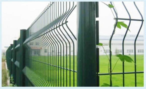  PVC Coated Welded Wire Mesh Fence