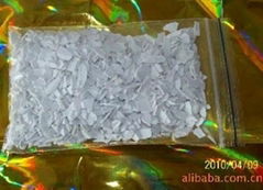 Calcium chloride flakes