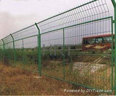 highway fence