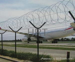 airport fence 3