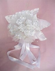 Silk wedding decorations flower arrangements