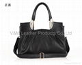 women-handbags 3