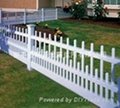 PVC草坪護欄