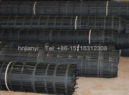 steel-plastic geogrid