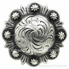 antique color dealding flower button badge