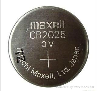 Maxcell CR2025 button battery 