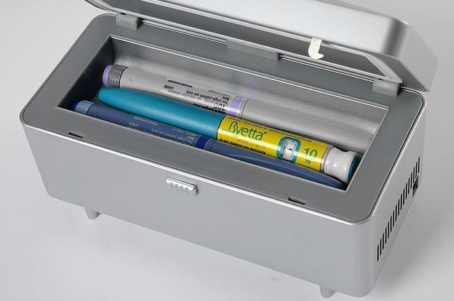 便携式胰岛素冷藏盒