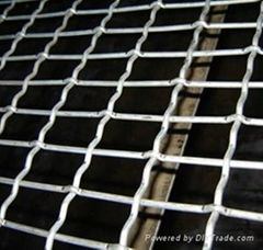 Crimpped wire mesh