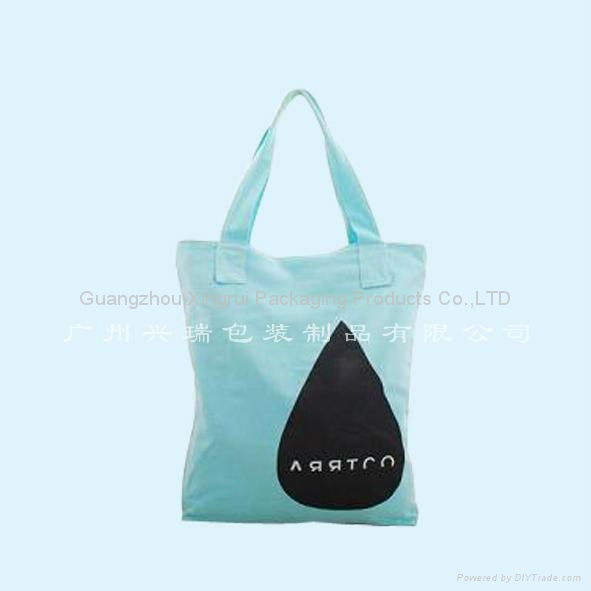 Nylon shopping bags with leather handle 3