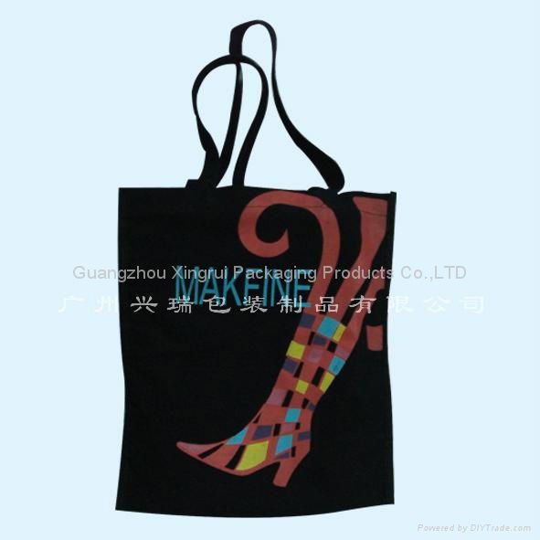 Nylon shopping bags with leather handle 4