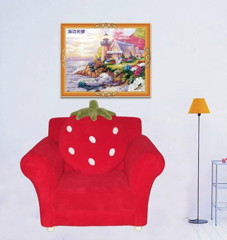 草莓儿童布艺沙发 3