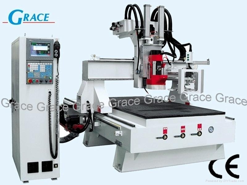  CNC Woodworking Machine with Auto Tool  Changer 