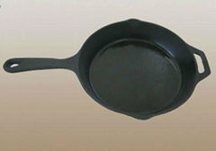 Cast iron pan