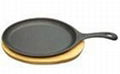 Cast iron pan 3