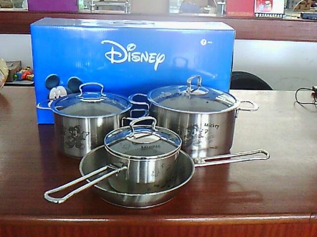 迪士尼七件套汤煲 2