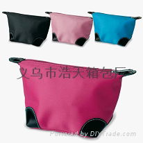 cosmetic bag