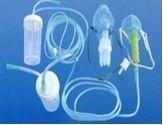 Disposable moist bottle type oxygen therapy device