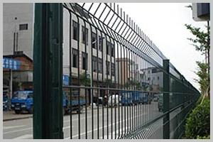 Wire mesh fence 3