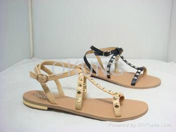 Wholesale woman platform sandal with kinds of color 2