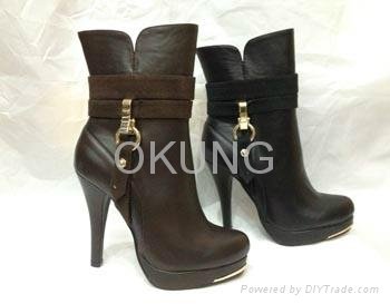 Winter knee boots for woman with high quality  3