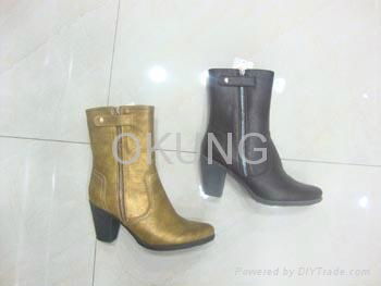 Winter knee boots for woman with high quality  5