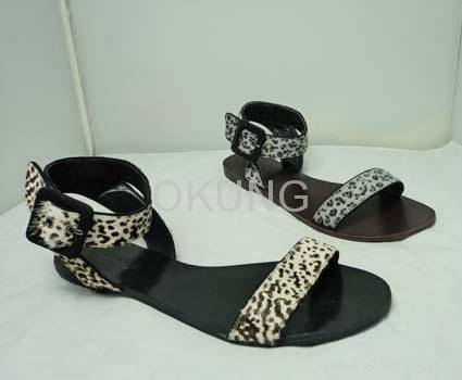Nice flat  sandal shoes  for lady and comfortable  material  5