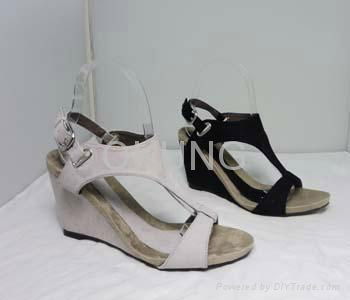 lady platform sandal with mid heel  5