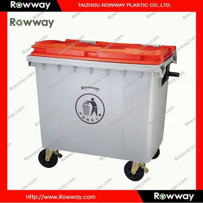 outdoor plastic trash bin  4