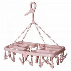 Hanger with 32pcs PEGS