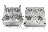 Plastic injection mold and injection