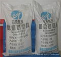 Refractory plastic mouldable