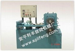 Crimped wire mesh automatic cutting machine