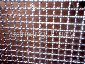 Crimped wire mesh