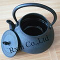 Black hobnail cast iron teapot 3