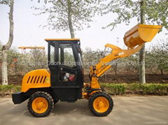 0.6T mini wheel loader with CE approved,compact articulated frame,4 wheel drive