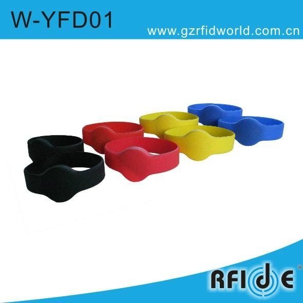 RFID silicone wrist tag