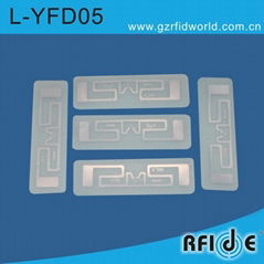 UHF soft laundry label used for garment washing