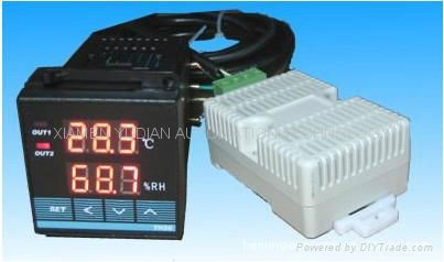 Incubator temperature and humidity controller with sensor