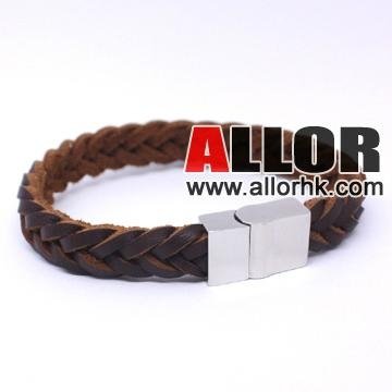 Brown genuine leather bracelet with stainless steel buckle