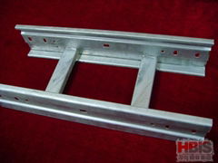 Ladder type cable tray