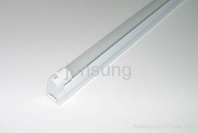 4W-20W T5 led tube light 2