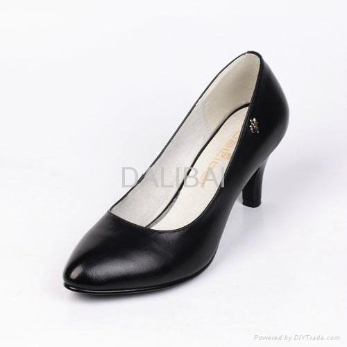 2012 Fashion ladies khaki high heels dress shoes 2