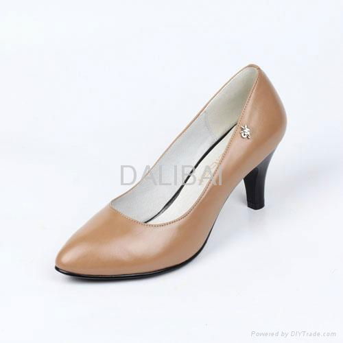 2012 Fashion ladies khaki high heels dress shoes 3